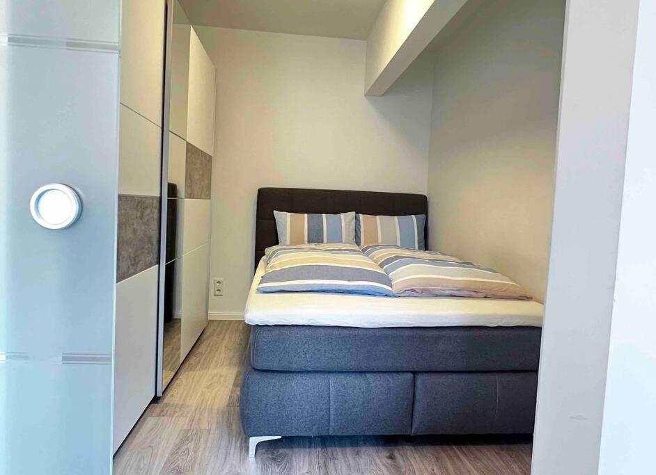 Beste Lage - Altstadt City Dusseldorf - 1,5 Zimmer Apartment Exterior foto